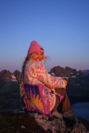 Crazy Creek Hex 2.0 Chair - Snow Ghosts by Rachel Pohl 7