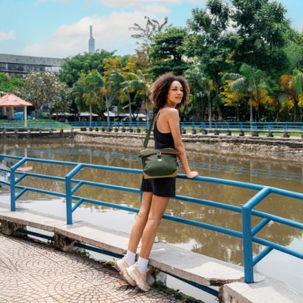 Sherpani Viso Tote Crossbody Bag - Women's 9