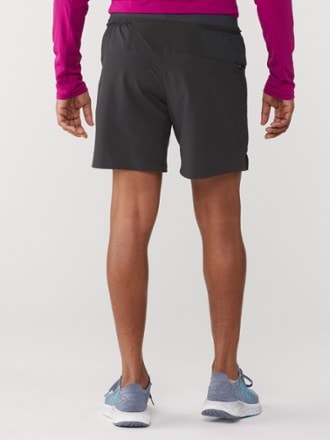 Brooks Sherpa 2-in-1 Shorts - Men's 7" Inseam 2