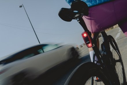 Wahoo Fitness TRACKR RADAR Cycling Radar and Taillight 6