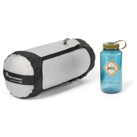 Sea to Summit Ultra-Sil Compression Sack 32 fl oz. water bottle not included