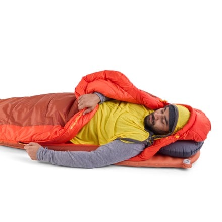 Sea to Summit Hamelin Synthetic 15F Sleeping Bag Sleeping pad not included.