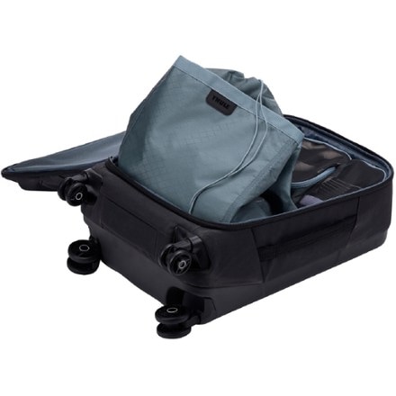 Thule Packable Laundry Bag 6