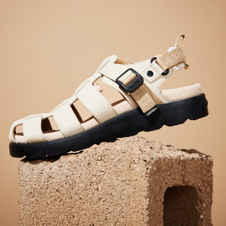 Merrell Fleur Fisherman Sandals - Women's 7