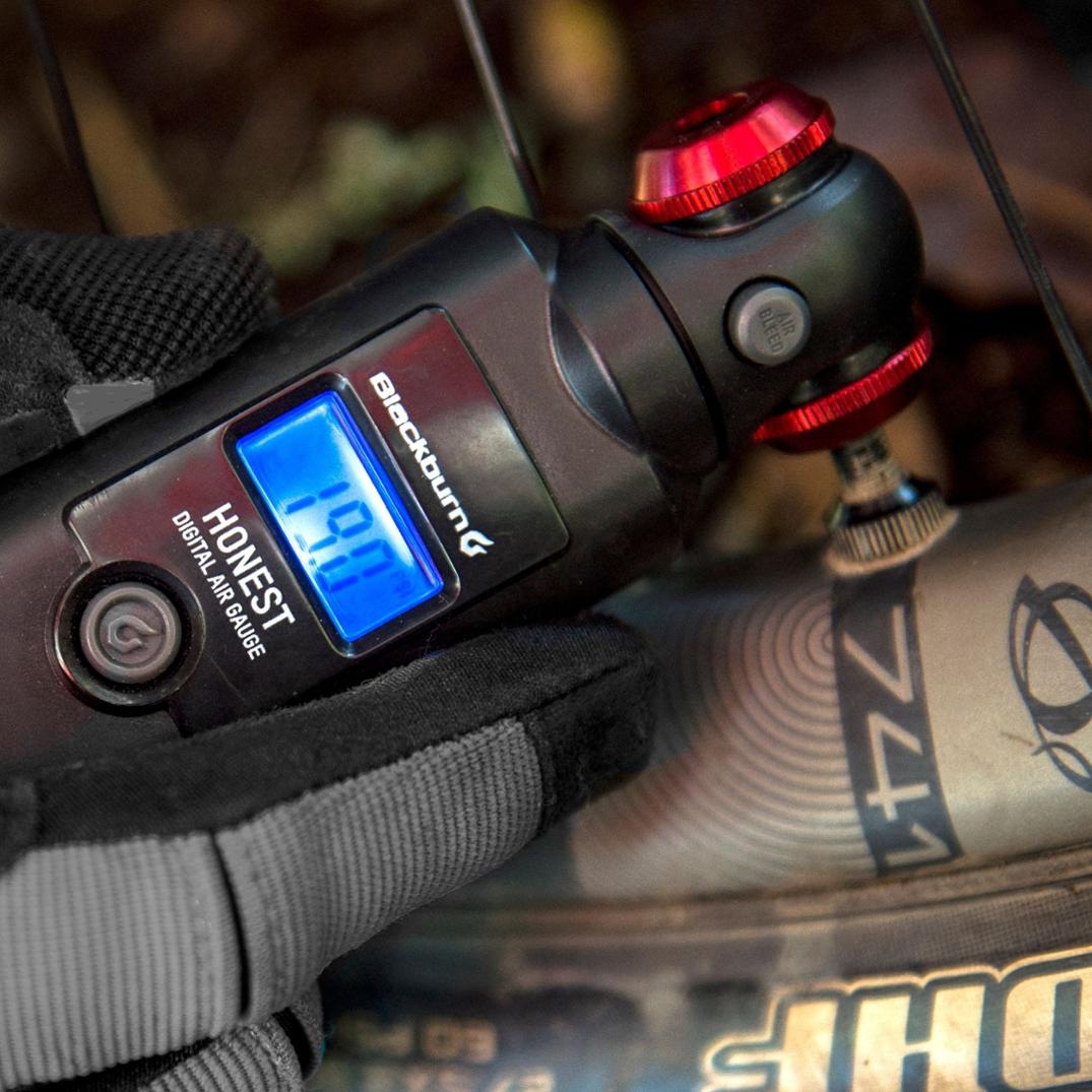 Location Image for Honest Digital Pressure Gauge