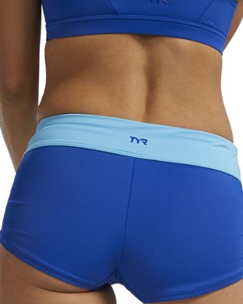 TYR Della Swim Shorts - Women's 2