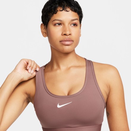 Nike Swoosh Medium Support Bra 4