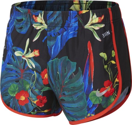 nike women's floral camo tempo short