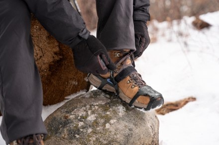 Yaktrax UltraGrip Traction Device 4