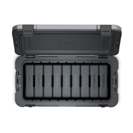 Dometic Recon 69 L Cooler Dometic Recon Performance Ice packs not included