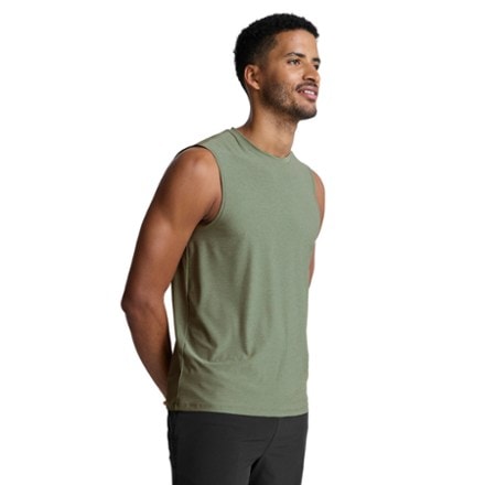 Beyond Yoga Featherweight Freeflo Muscle Tank Top - Men's 3