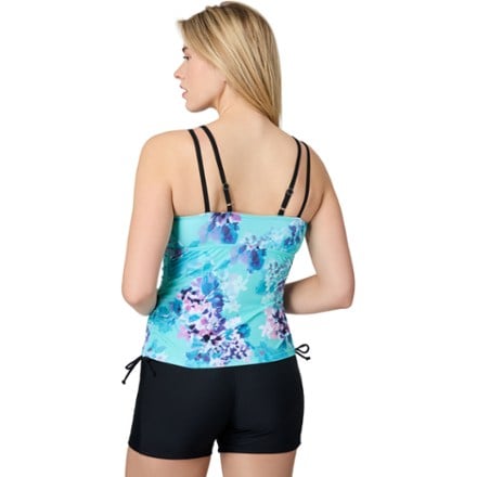 On Body Image of color Spearmint