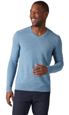 scoop neck sweater mens