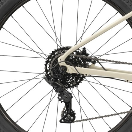 Cannondale Trail 3 Mountain Bike 2