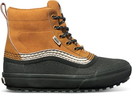 Vans Standard Mid Snow MTE Boots - Women's 0