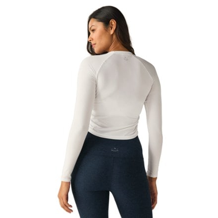 On Body Image of color Cloud White