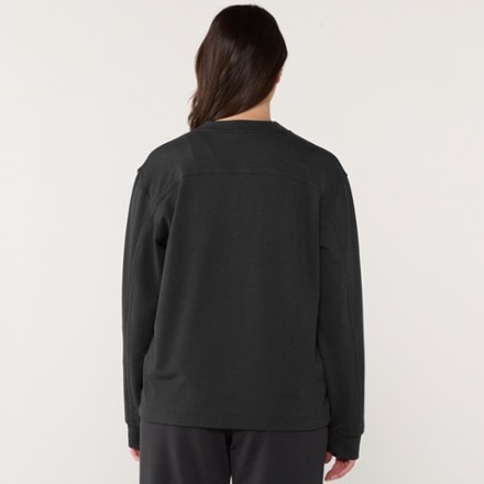 REI Co-op Active Pursuits Midweight Pullover Crew 4