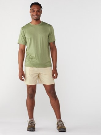 The North Face Class V Pathfinder Belted Shorts - Men's 3