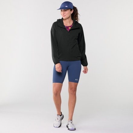 Vuori Renew Trainer Shell Jacket - Women's 3