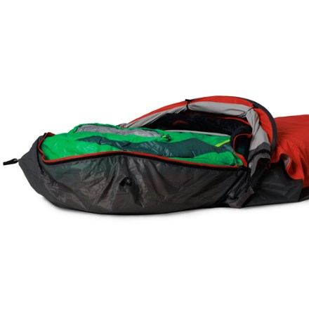 Outdoor Research Helium UL Bivy 2