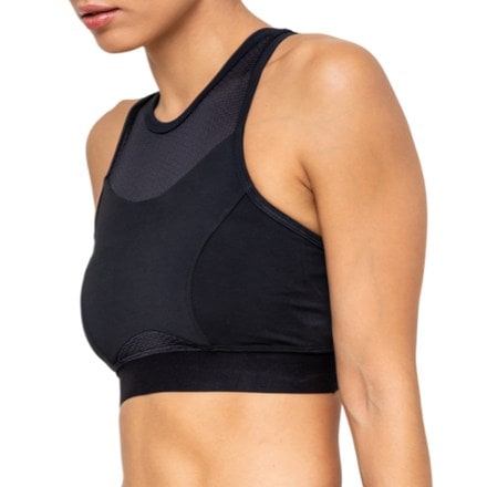 Oya Femtech Apparel Cooling Compression Bra for Sensitive Skin 5