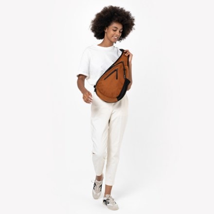 Sherpani Esprit Anti-Theft Sling Bag 5