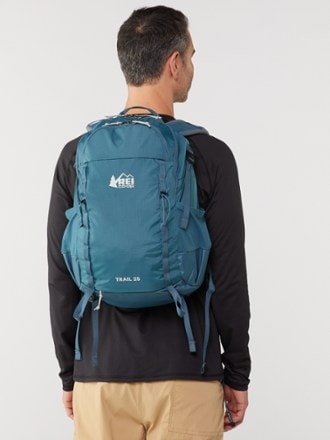 REI Co-op Trail 25 Pack 1