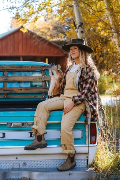Location Image for Classic Chelsea Boots
