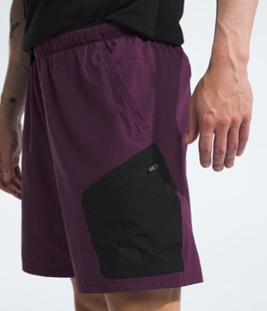 The North Face Lightstride 7" Shorts - Men's 5