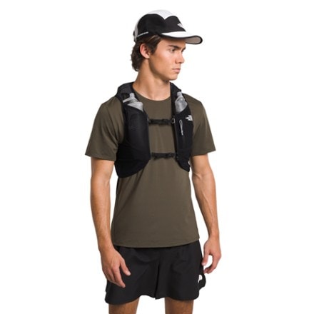 The North Face Sunriser Run Vest 8 Hydration Vest 0