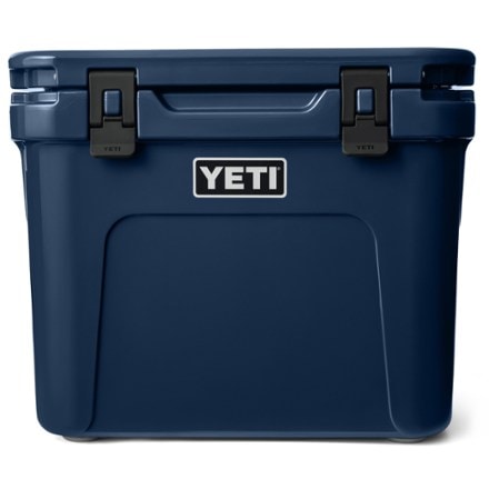 YETI Roadie 32 Wheeled Cooler 0