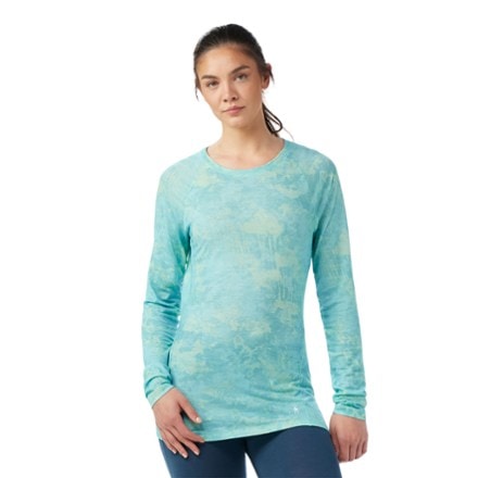 Smartwool Classic All-Season Merino Long-Sleeve Base Layer Top - Women's 2