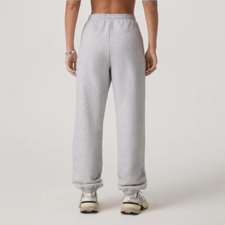 Vuori Restore Classic Sweatpants - Women's 2