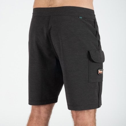 VISSLA Solid Sets 18.5" Boardshorts - Men's 1