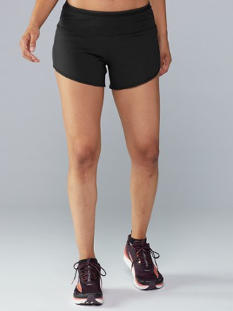 oiselle roga shorts 4