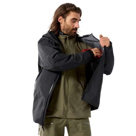 Arc'teryx Sabre Jacket - Men's 7