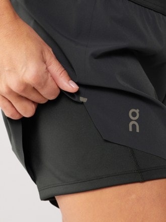 On 3" Running Shorts - Women's 4