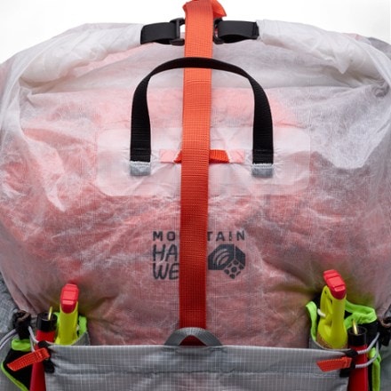Mountain Hardwear Alakazam 60 Pack 9