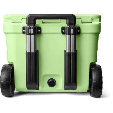 YETI Roadie 32 Wheeled Cooler 2