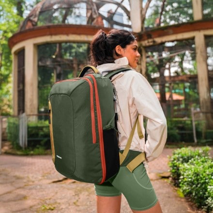 Sherpani Santiago Travel Pack 8