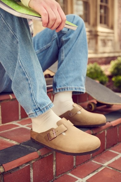 Location Image for Boston Soft Footbed Clogs - Men's