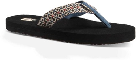 teva flip flops womens