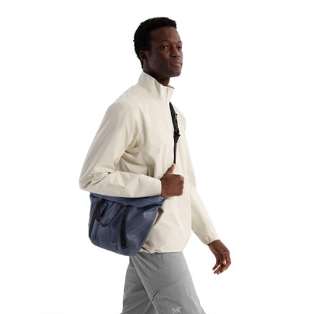 Arc'teryx Granville Shoulder Bag 5