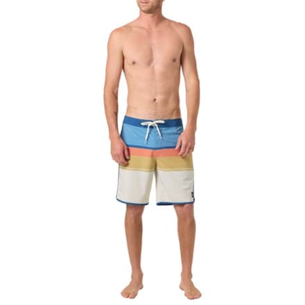 O'Neill Lennox Scallop 19" Board Shorts - Men's 2