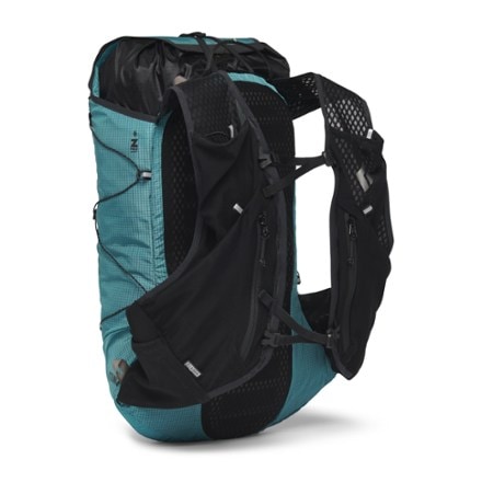 Black Diamond Distance 22 Pack - Women's 1