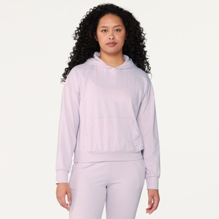 Vuori Halo Modern Pullover Hoodie - Women's 1