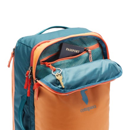 Cotopaxi Allpa 28 L Travel Pack 4