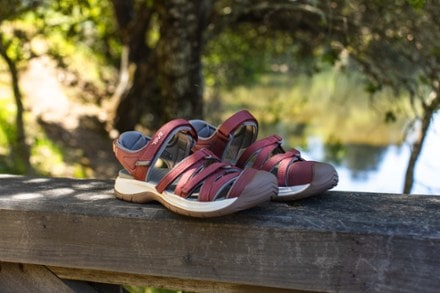 Teva Tirra Sport CT Sandals - Women's 6