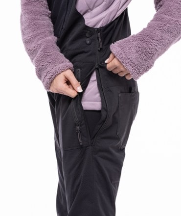 686 Black Magic Bib Snow Pants - Women's 7