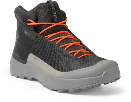 Arc'teryx Kopec Mid GTX Hiking Boots - Men's 3/4 view